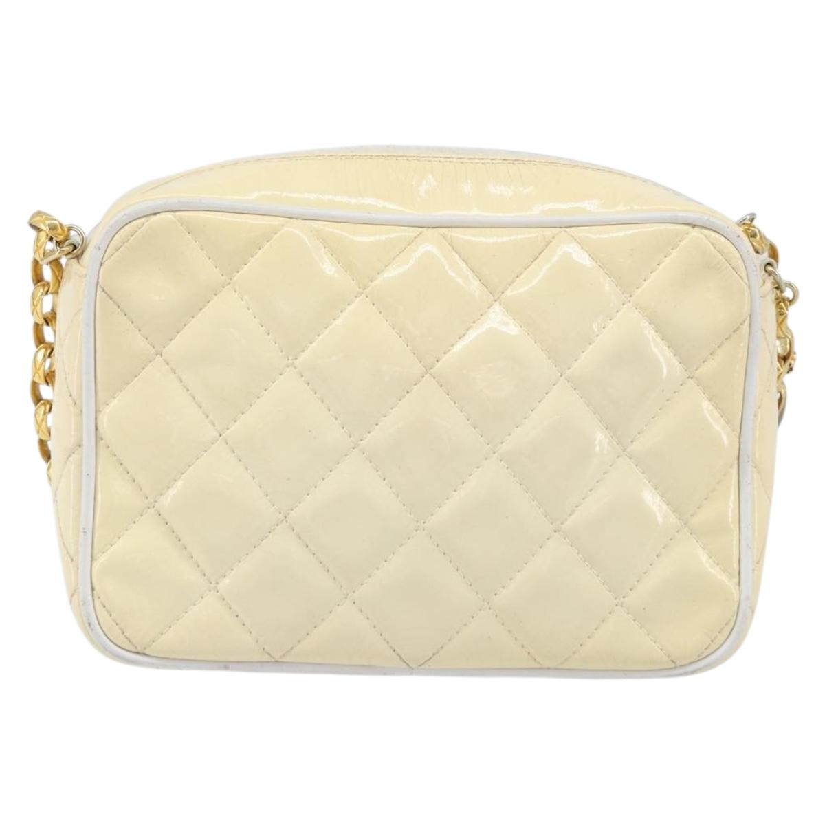 CHANEL Chain Shoulder Bag Patent leather Beige Gold CC Auth ka3145