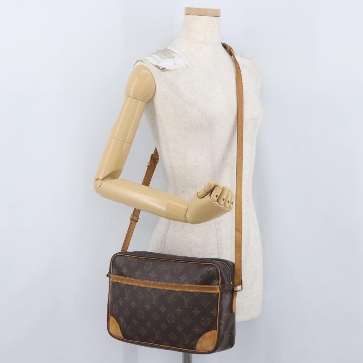 LOUIS VUITTON Monogram Trocadero 30 Shoulder Bag M51272 LV Auth ka3159