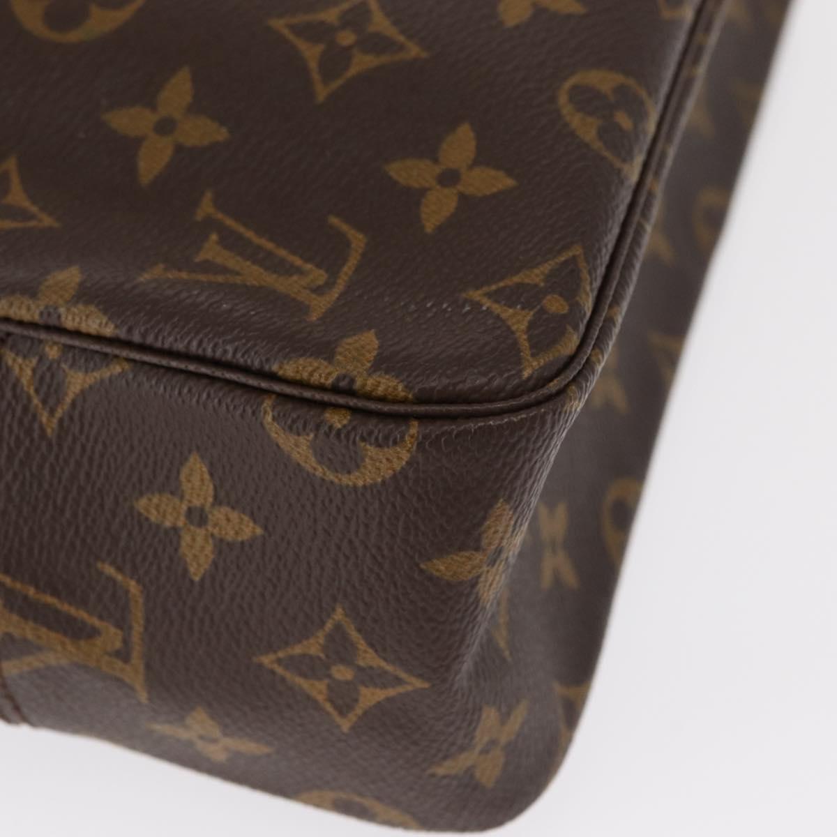 LOUIS VUITTON Monogram Trousse Toilette 28 Clutch Bag M47522 LV Auth ka317