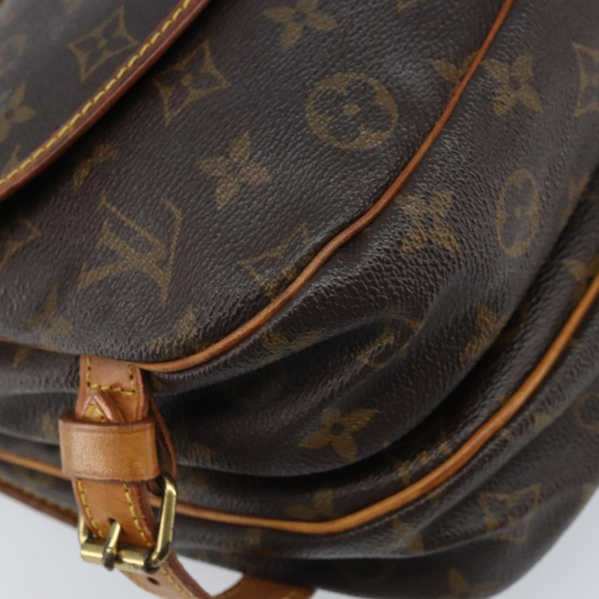 LOUIS VUITTON Monogram Saumur 30 Shoulder Bag M42256 LV Auth ka3177