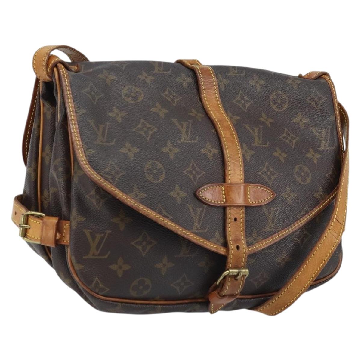 LOUIS VUITTON Monogram Saumur 30 Shoulder Bag M42256 LV Auth ka3177