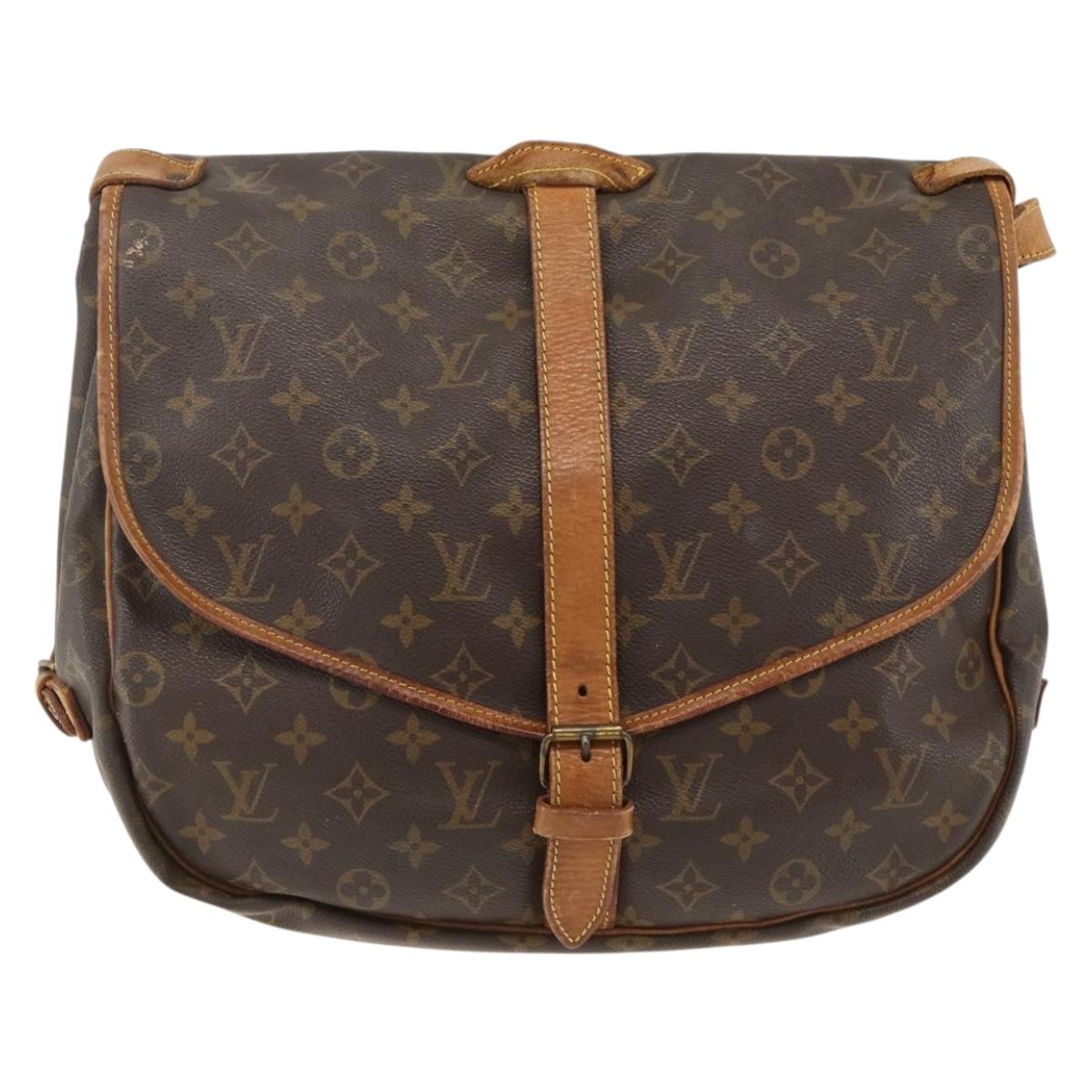 LOUIS VUITTON Monogram Saumur 35 Shoulder Bag M42254 LV Auth ka3182