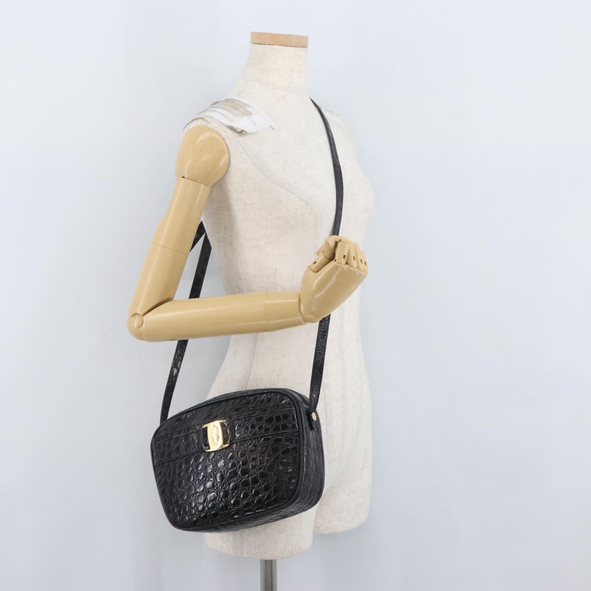 Salvatore Ferragamo Vala Shoulder Bag Leather Black Gold Auth ka3259