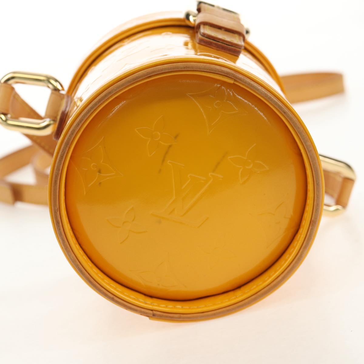 LOUIS VUITTON Monogram Vernis Astor Place Shoulder Bag Jaune M91100 Auth ka326V