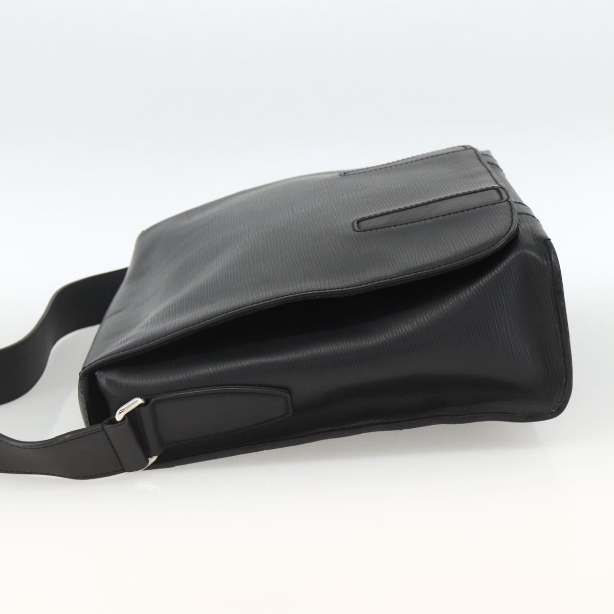 LOUIS VUITTON Epi Harrington Messenger MM Shoulder Bag Black M53409 Auth ka3397