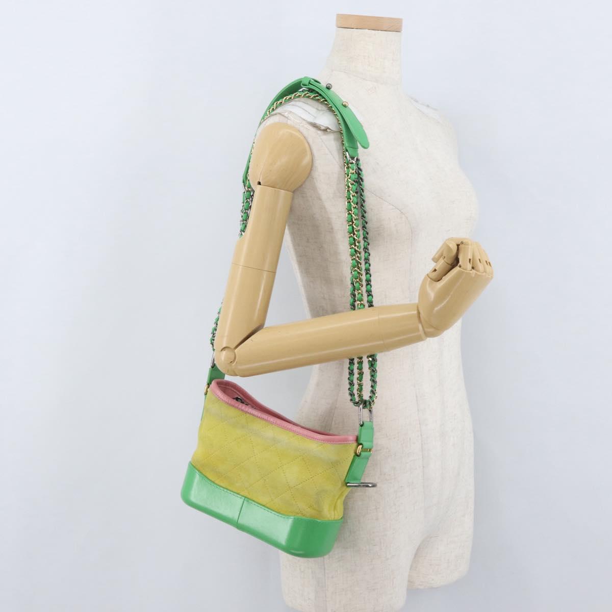 CHANEL Chain Gabriel Dohobo Shoulder Bag Suede Green Gold CC Auth ka3407A