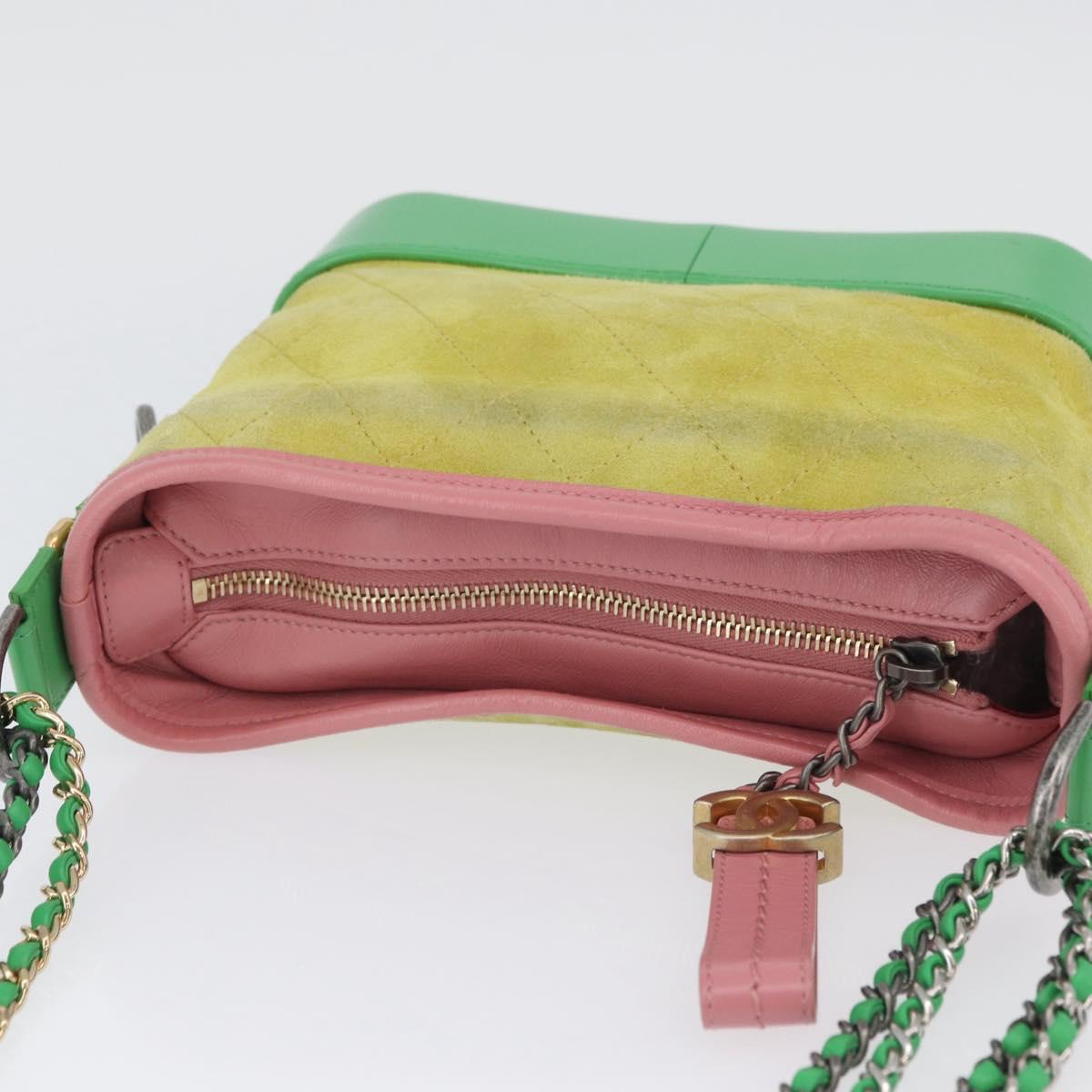 CHANEL Chain Gabriel Dohobo Shoulder Bag Suede Green Gold CC Auth ka3407A