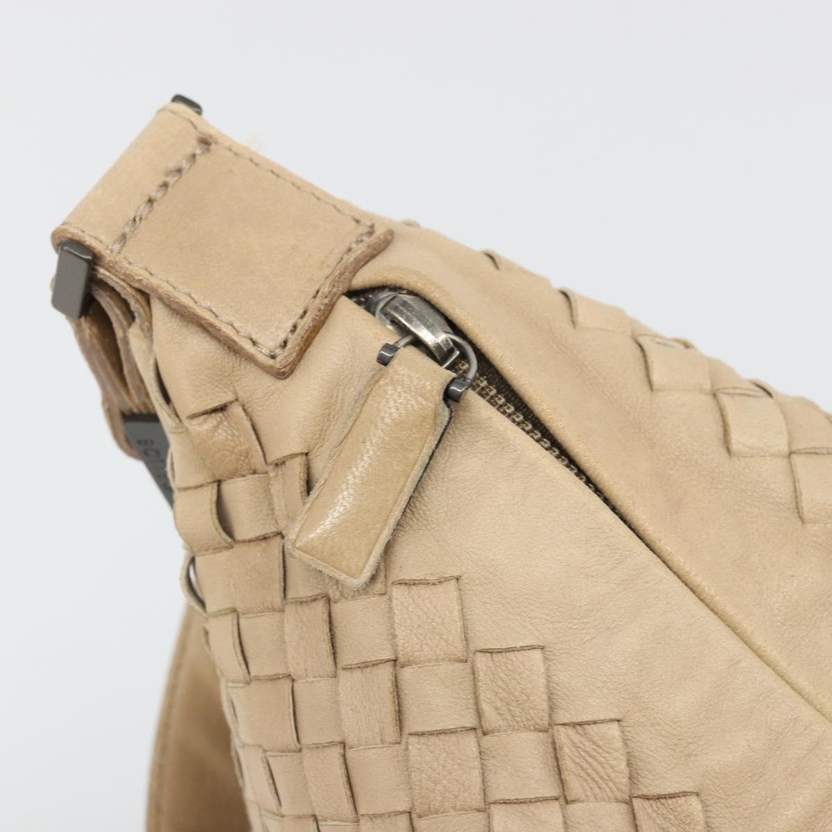 BOTTEGA VENETA INTRECCIATO Shoulder Bag Leather Beige Auth ka3508A