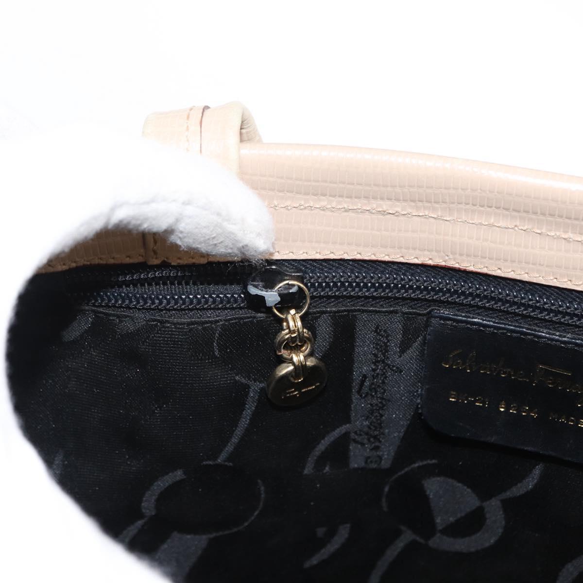 Salvatore Ferragamo Shoulder Bag Leather Beige Gold Auth ka355