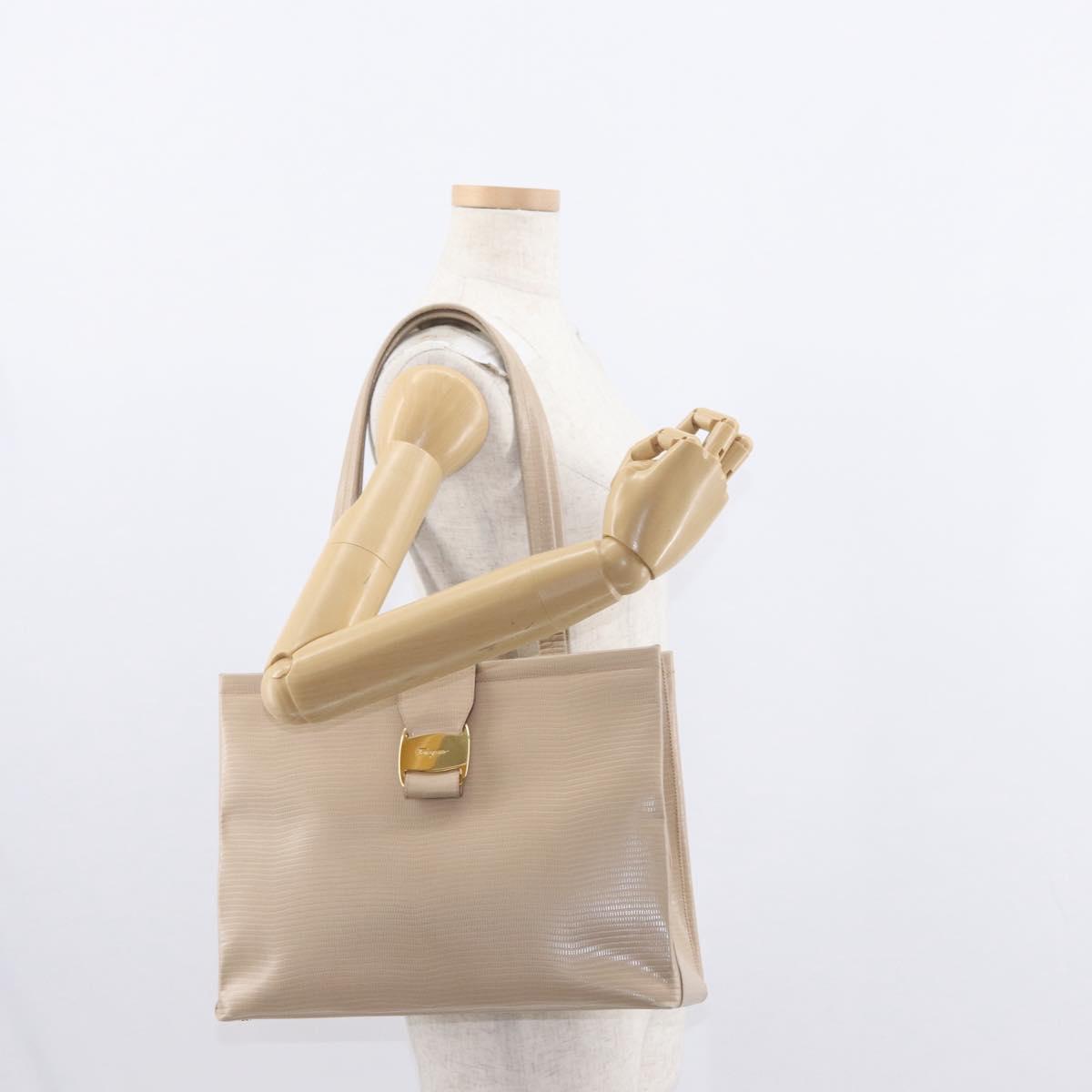 Salvatore Ferragamo Shoulder Bag Leather Beige Gold Auth ka355