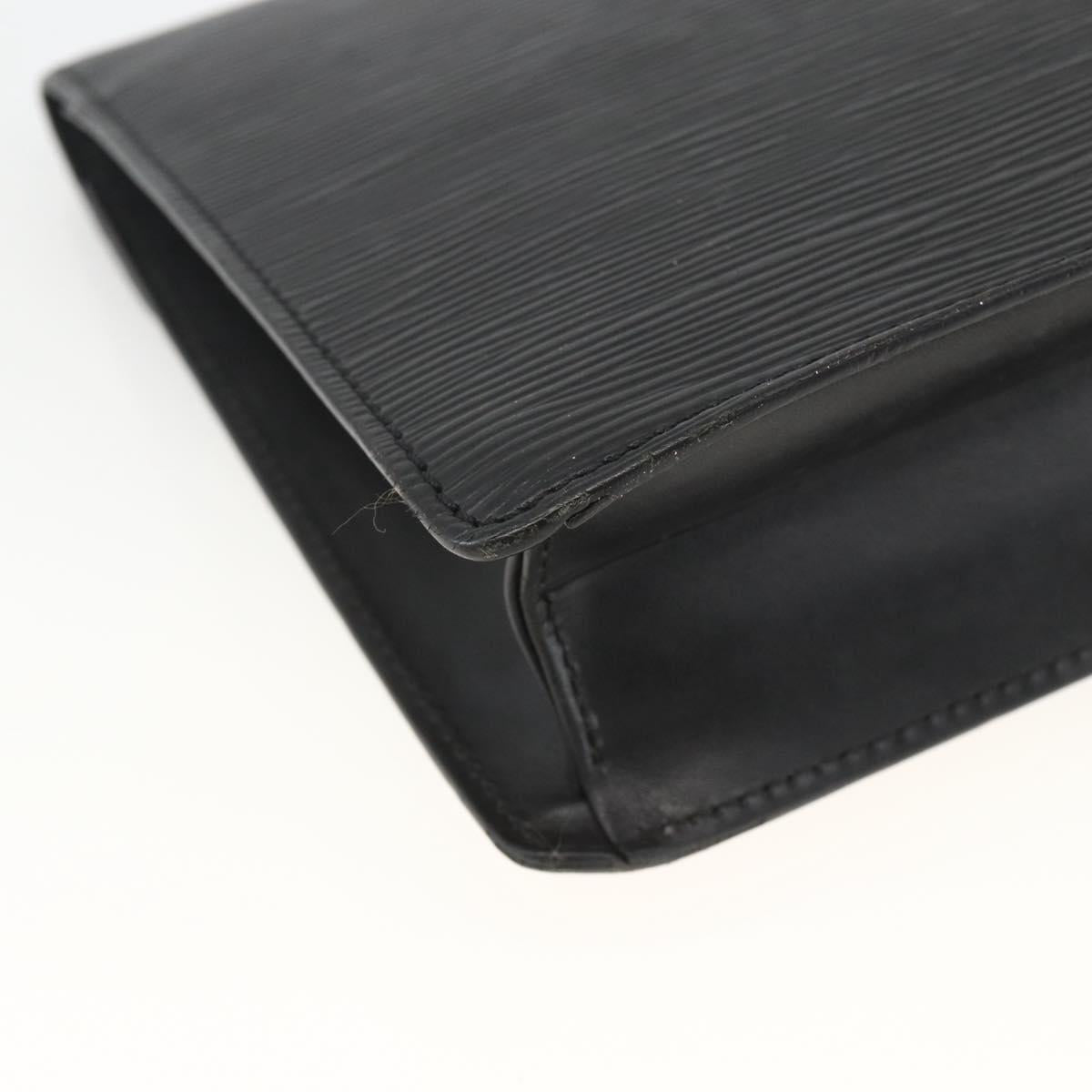 LOUIS VUITTON Epi Serie Dragonne Clutch Bag Black Noir M52612 LV Auth ka3605