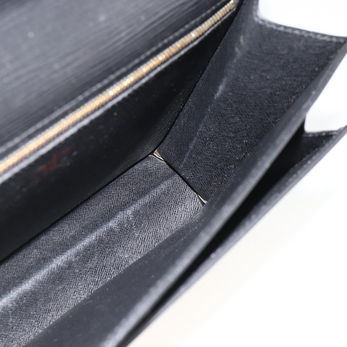 LOUIS VUITTON Epi Serie Dragonne Clutch Bag Black Noir M52612 LV Auth ka3605