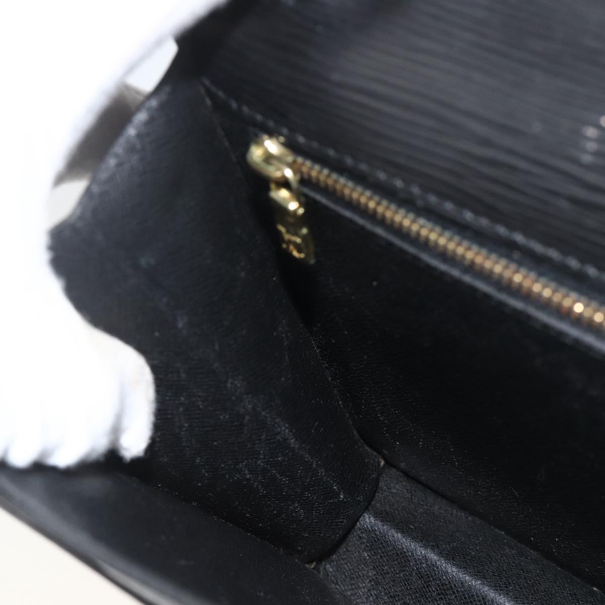 LOUIS VUITTON Epi Serie Dragonne Clutch Bag Black Noir M52612 LV Auth ka3605