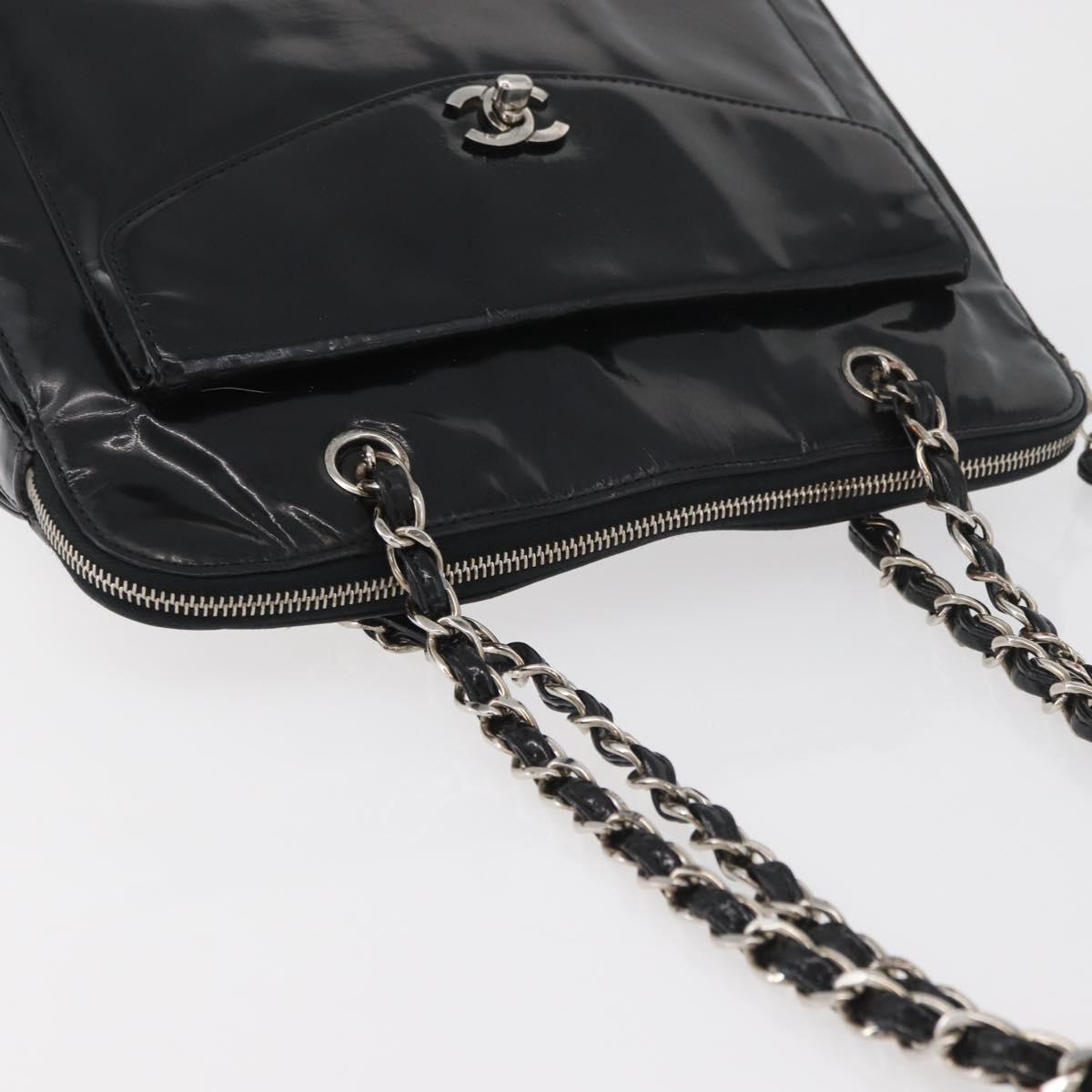 CHANEL Chain Shoulder Bag Patent leather Black Silver CC Auth ka3740