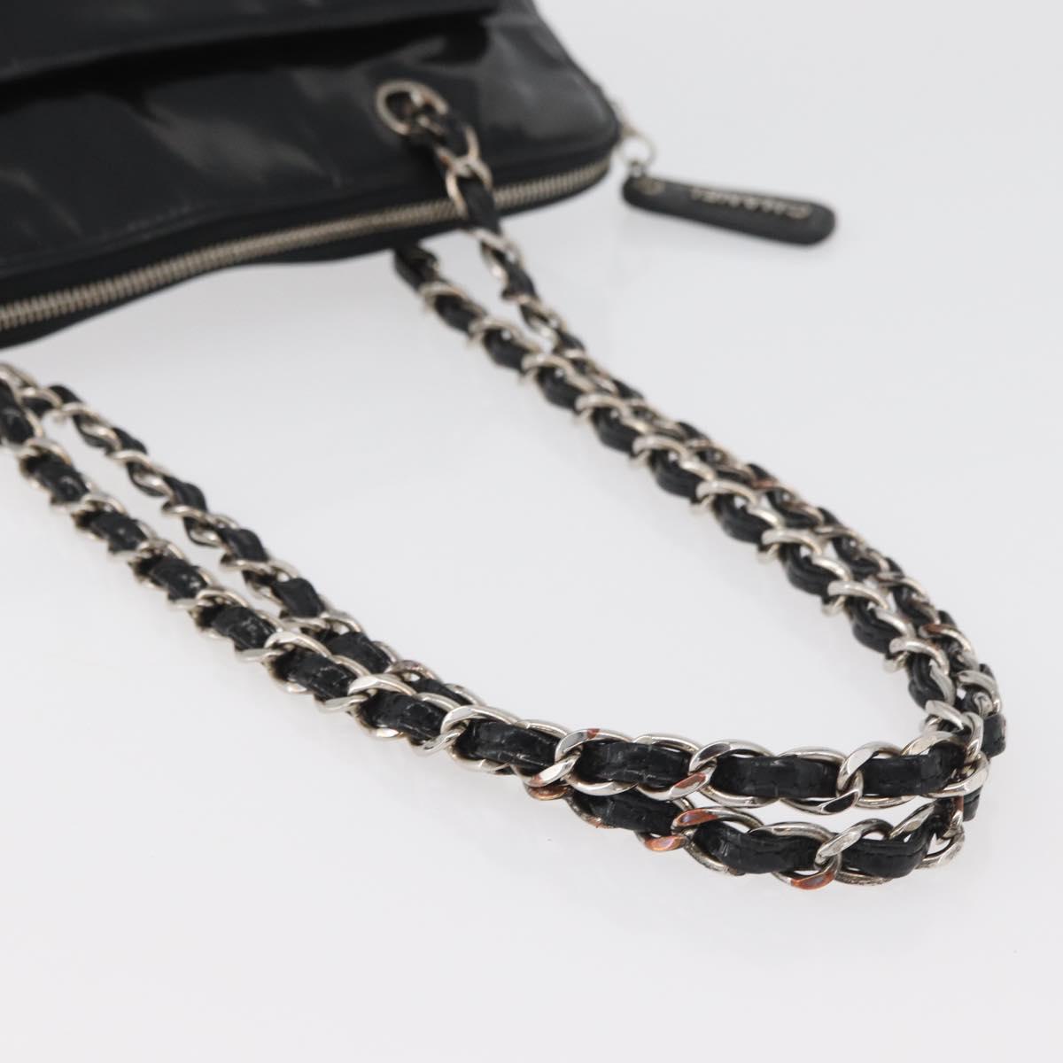 CHANEL Chain Shoulder Bag Patent leather Black Silver CC Auth ka3740