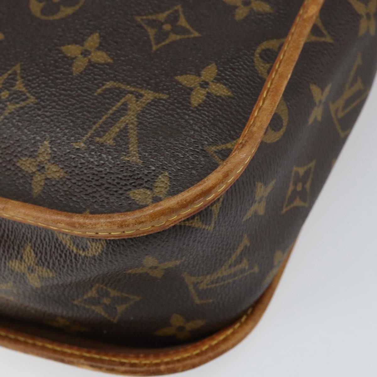 LOUIS VUITTON Monogram Messenger Bosphore PM Shoulder Bag M40106 LV Auth ka382