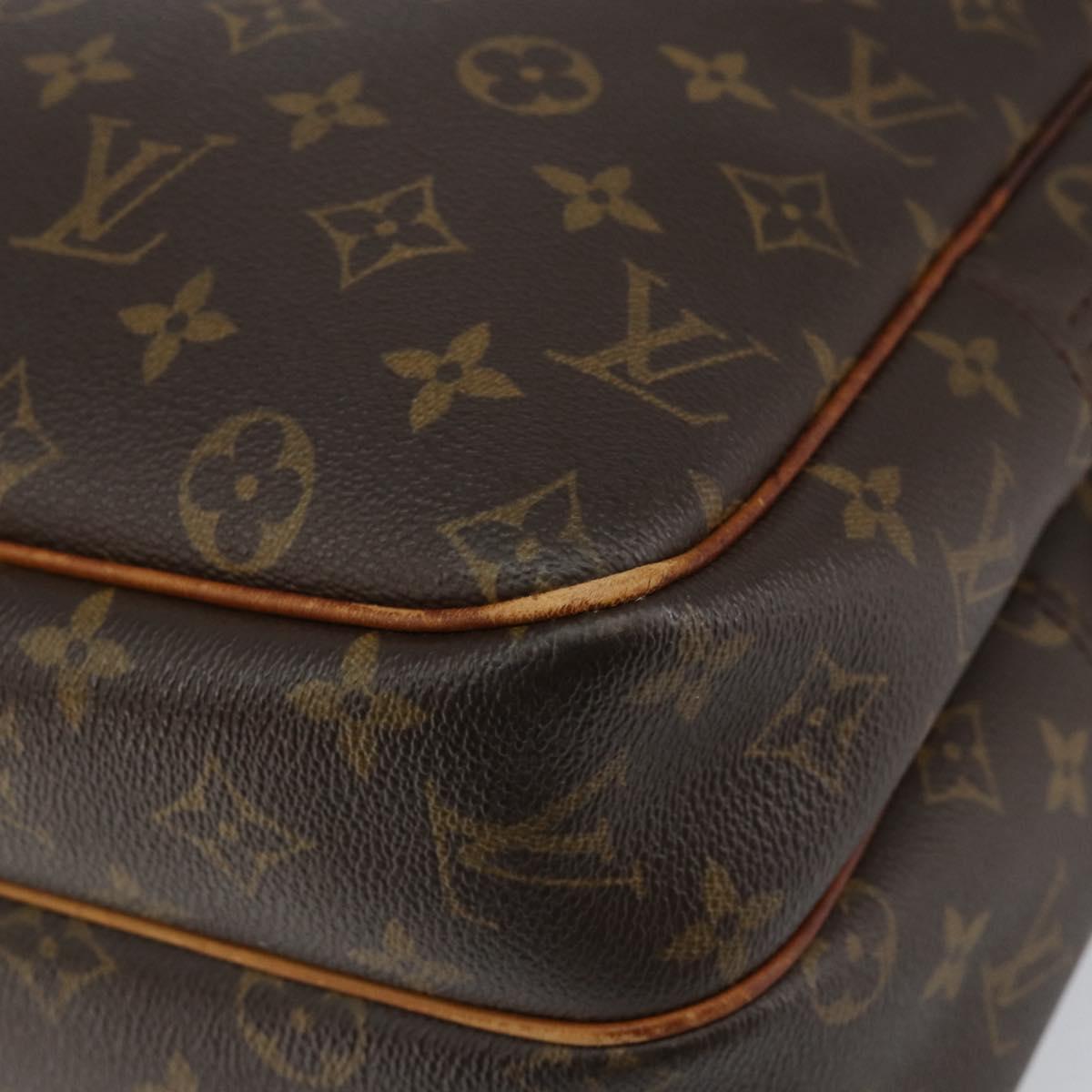 LOUIS VUITTON Monogram Reporter GM Shoulder Bag M45252 LV Auth ka383
