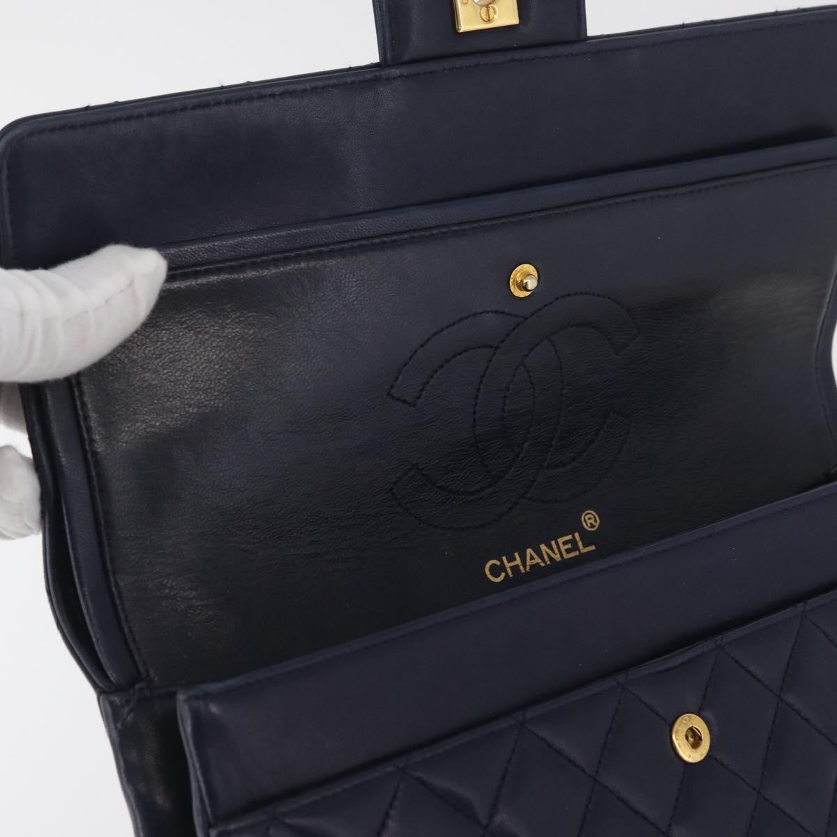 CHANEL Matelasse 25 Double Flap Chain Bag Lamb Skin Navy Gold CC Auth ka3835V