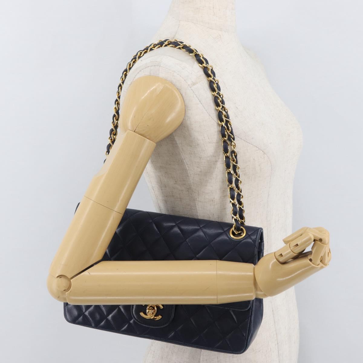 CHANEL Matelasse 25 Double Flap Chain Bag Lamb Skin Navy Gold CC Auth ka3835V