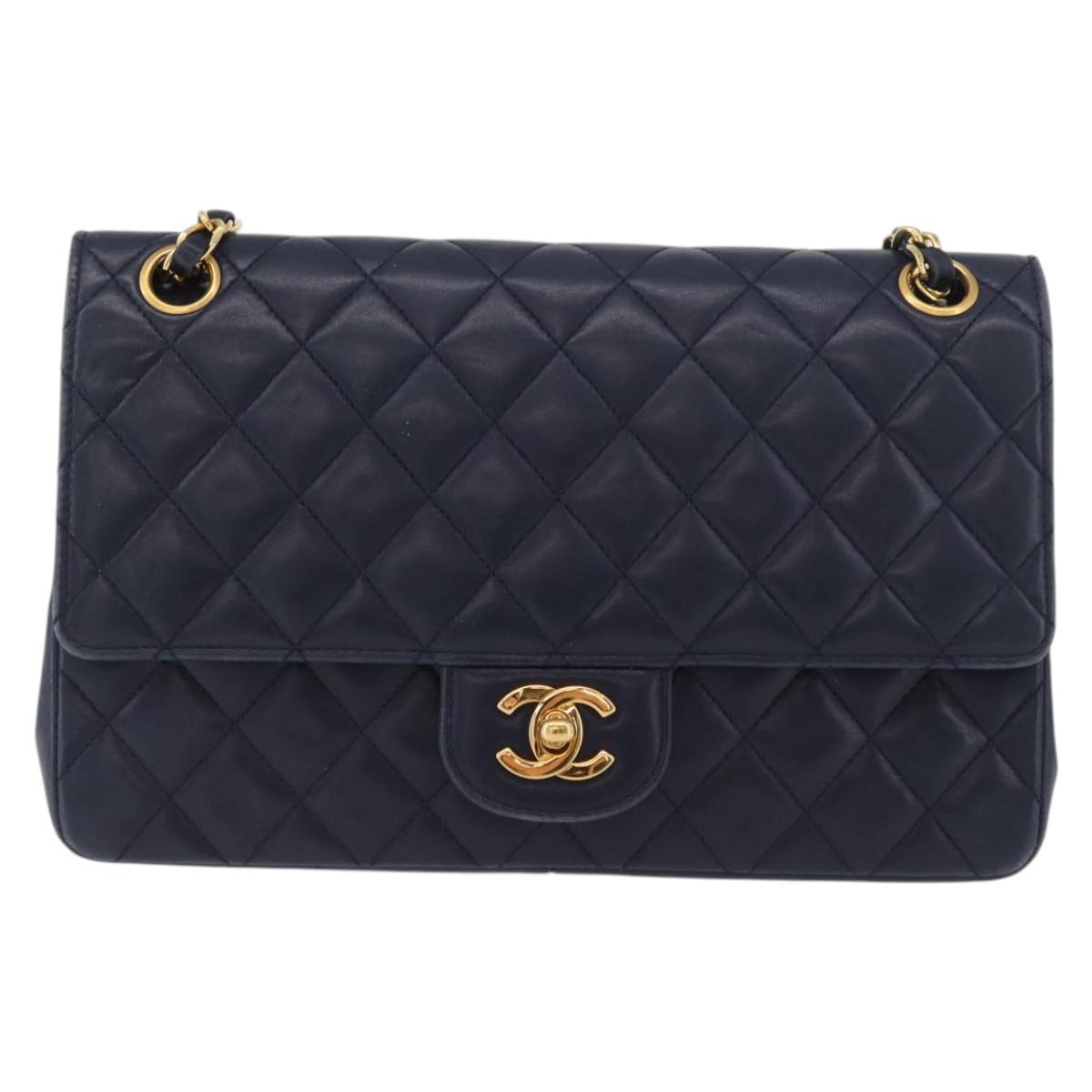 CHANEL Matelasse 25 Double Flap Chain Bag Lamb Skin Navy Gold CC Auth ka3835V