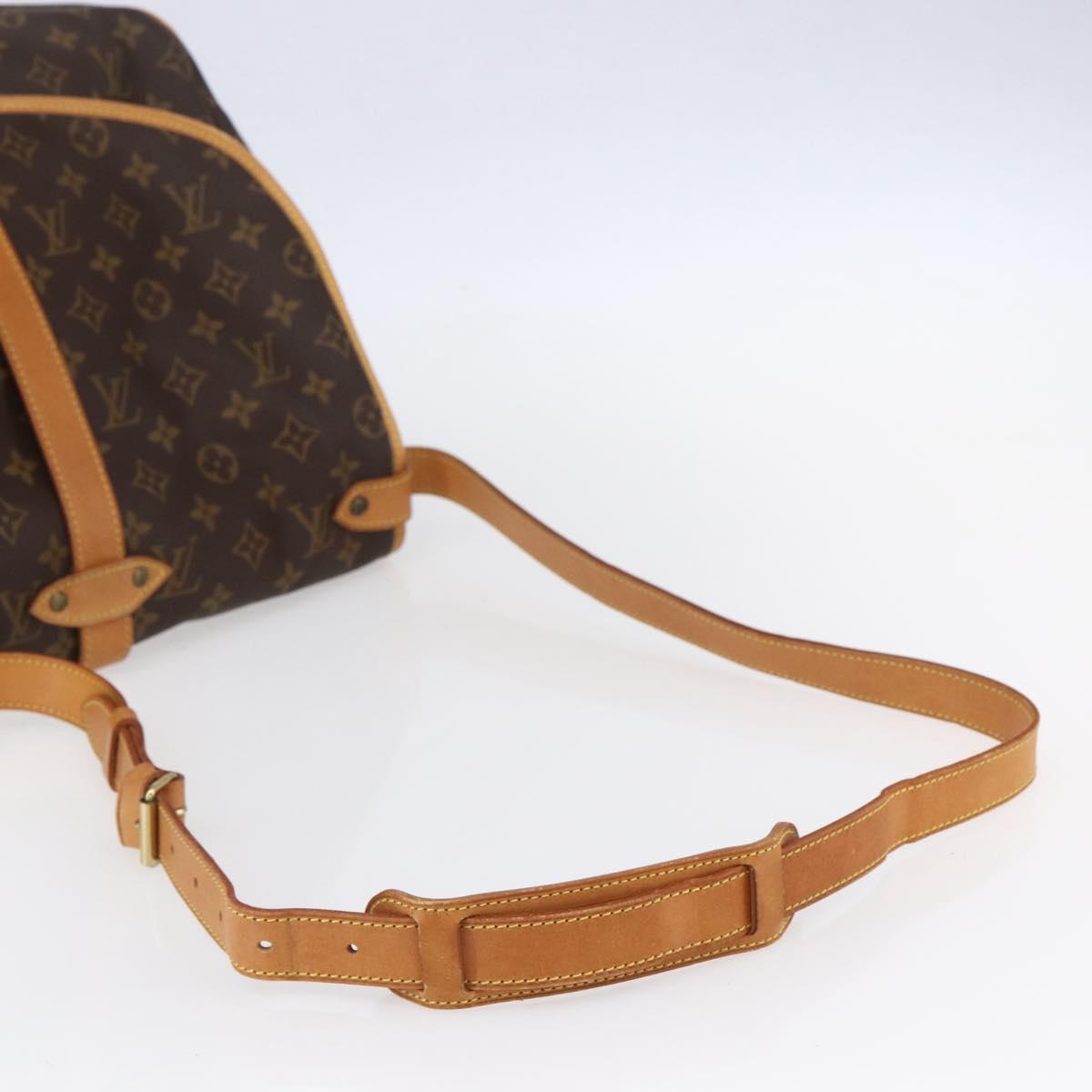 LOUIS VUITTON Monogram Saumur 35 Shoulder Bag M42254 LV Auth ka384