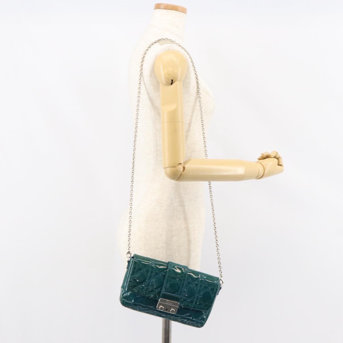 Christian Dior Canage Chain Shoulder Bag Patent leather Blue Silver Auth ka386