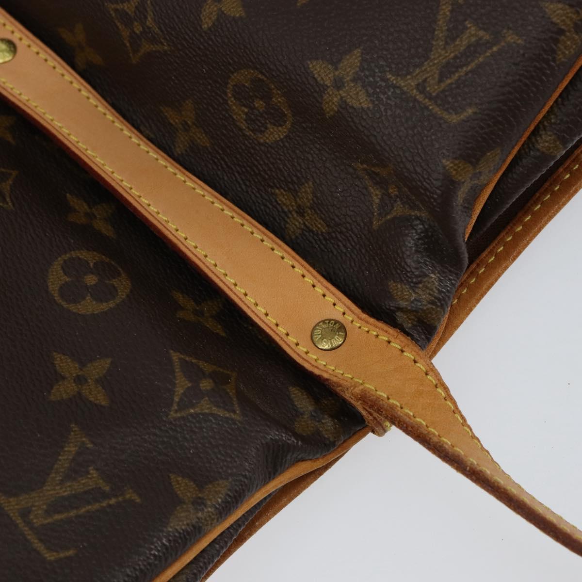 LOUIS VUITTON Monogram Saumur 30 Shoulder Bag M42256 LV Auth ka399