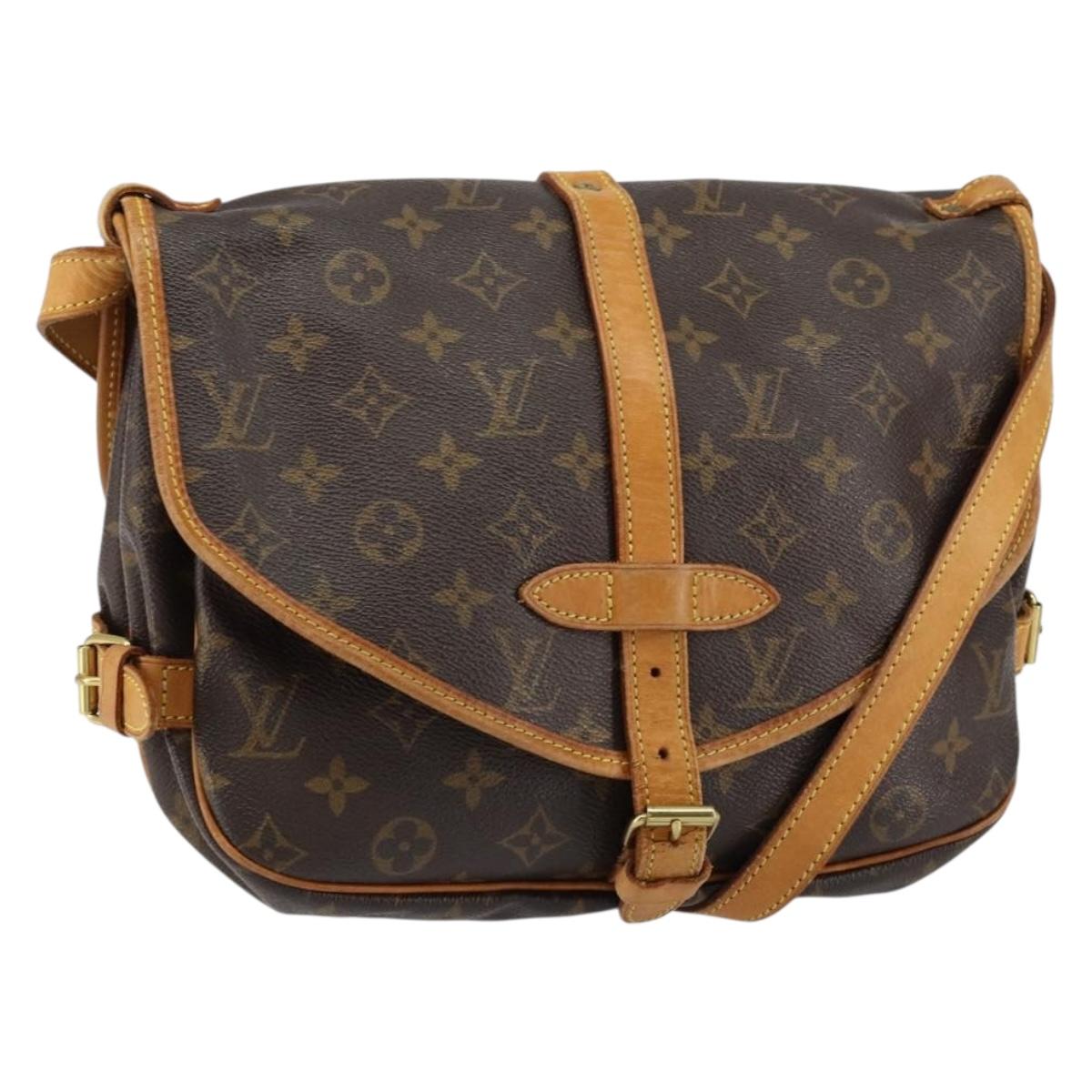 LOUIS VUITTON Monogram Saumur 30 Shoulder Bag M42256 LV Auth ka399