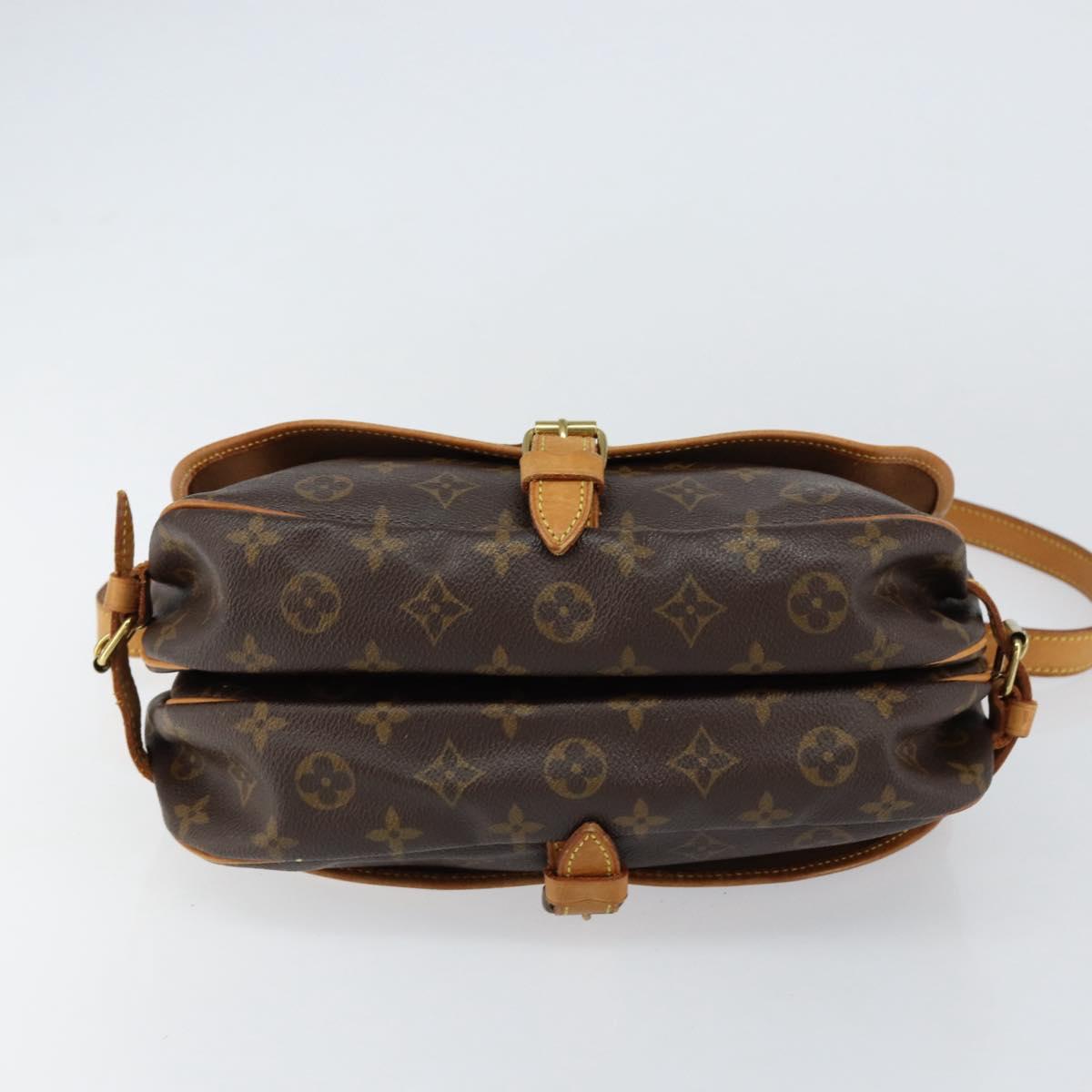 LOUIS VUITTON Monogram Saumur 30 Shoulder Bag M42256 LV Auth ka399