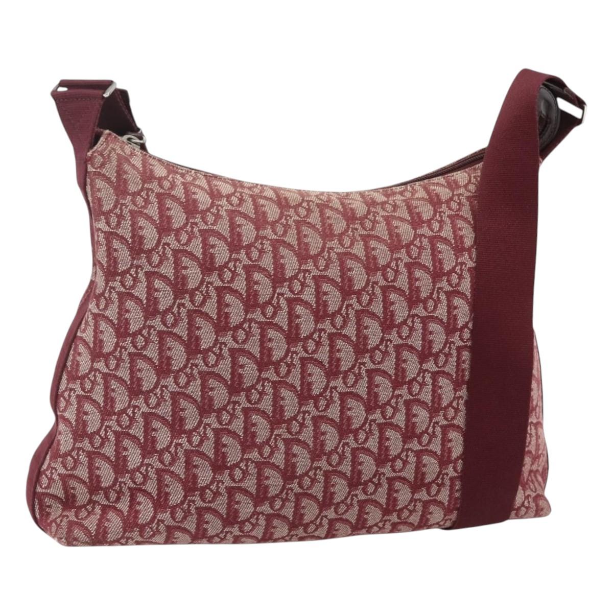 Christian Dior Trotter Canvas Shoulder Bag Red Silver Auth ka4100A