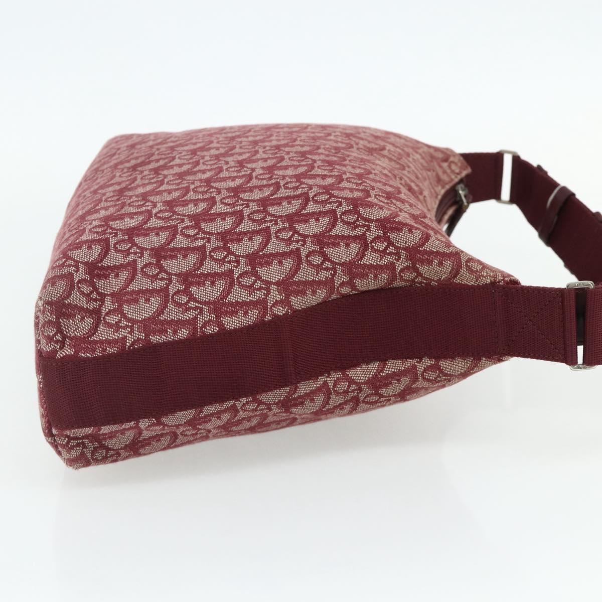 Christian Dior Trotter Canvas Shoulder Bag Red Silver Auth ka4100A