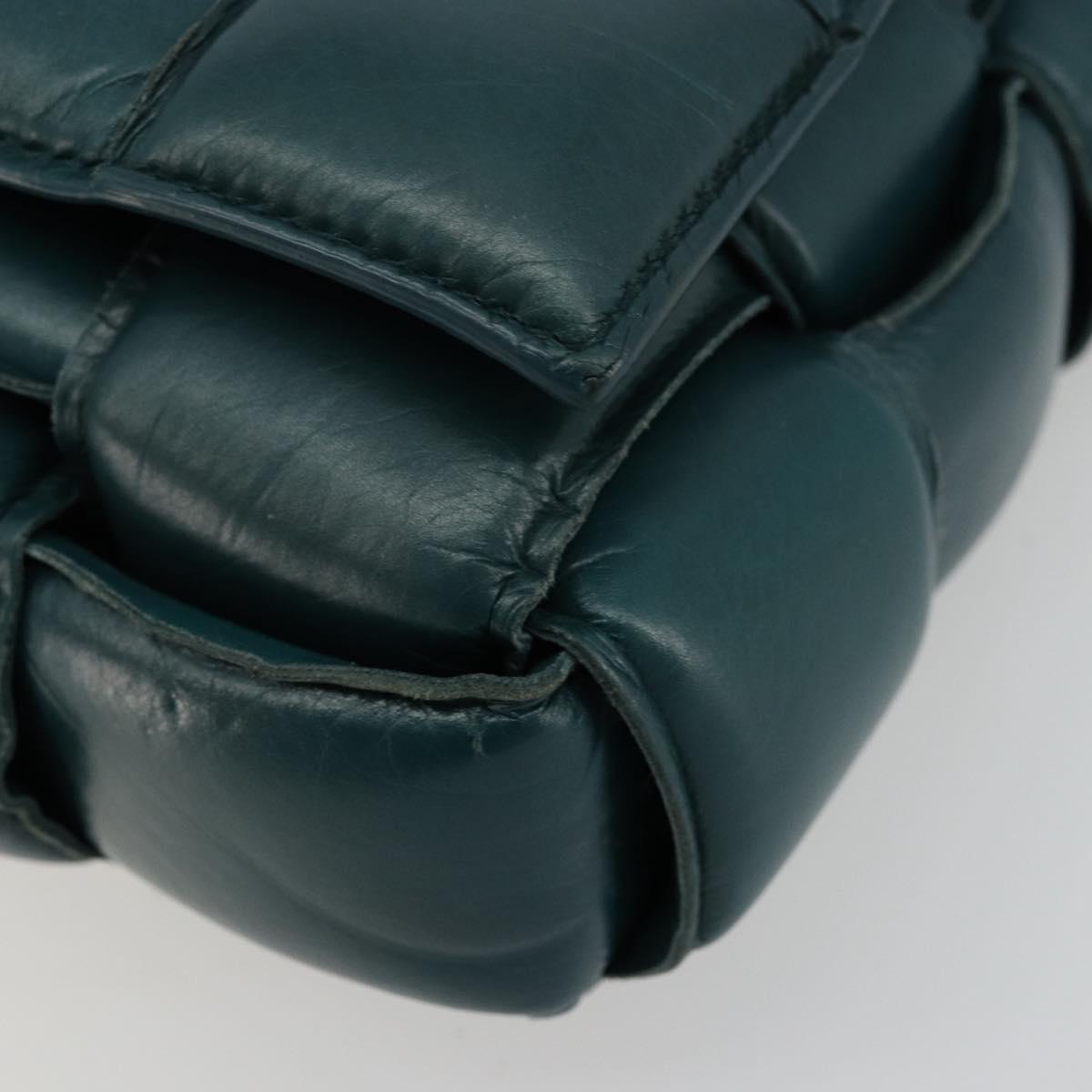 BOTTEGA VENETA MAXI INTRECCIATO Padded Cassette Bag Leather Green Auth ka4105SAV