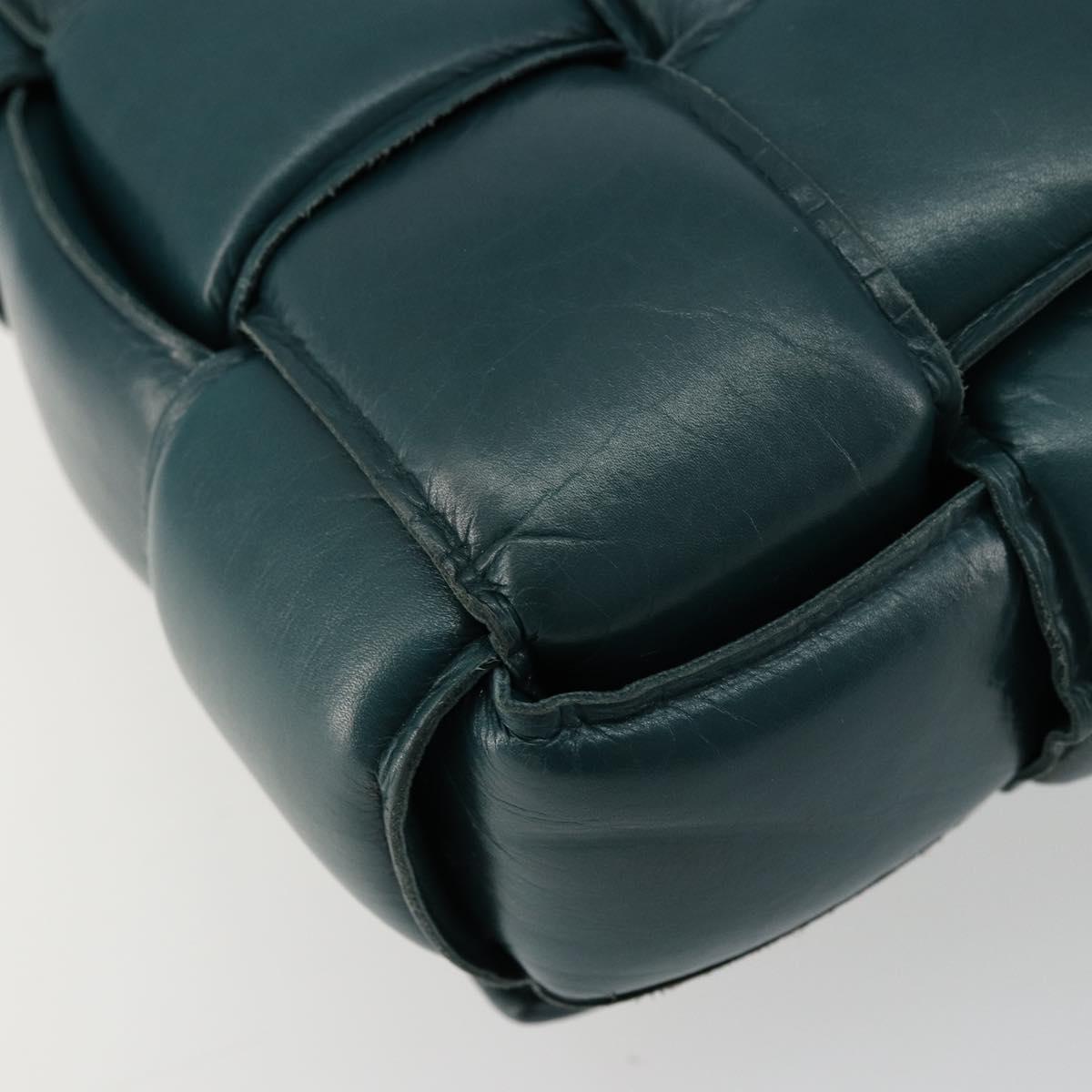 BOTTEGA VENETA MAXI INTRECCIATO Padded Cassette Bag Leather Green Auth ka4105SAV