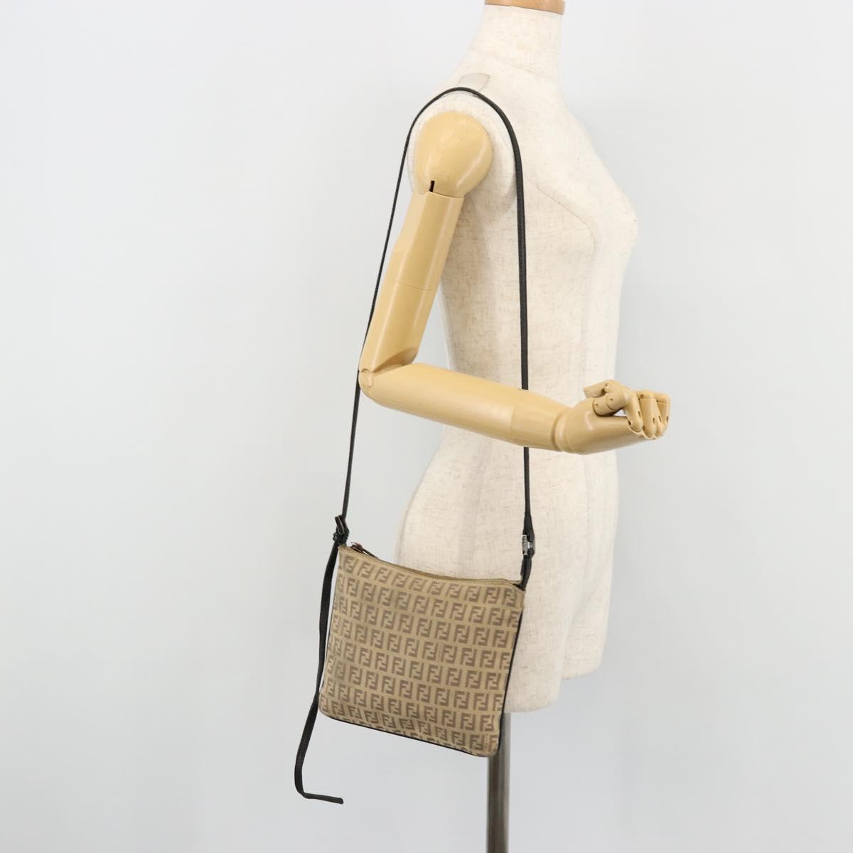 FENDI Zucchino Canvas Shoulder Bag Beige Silver Auth ka4113
