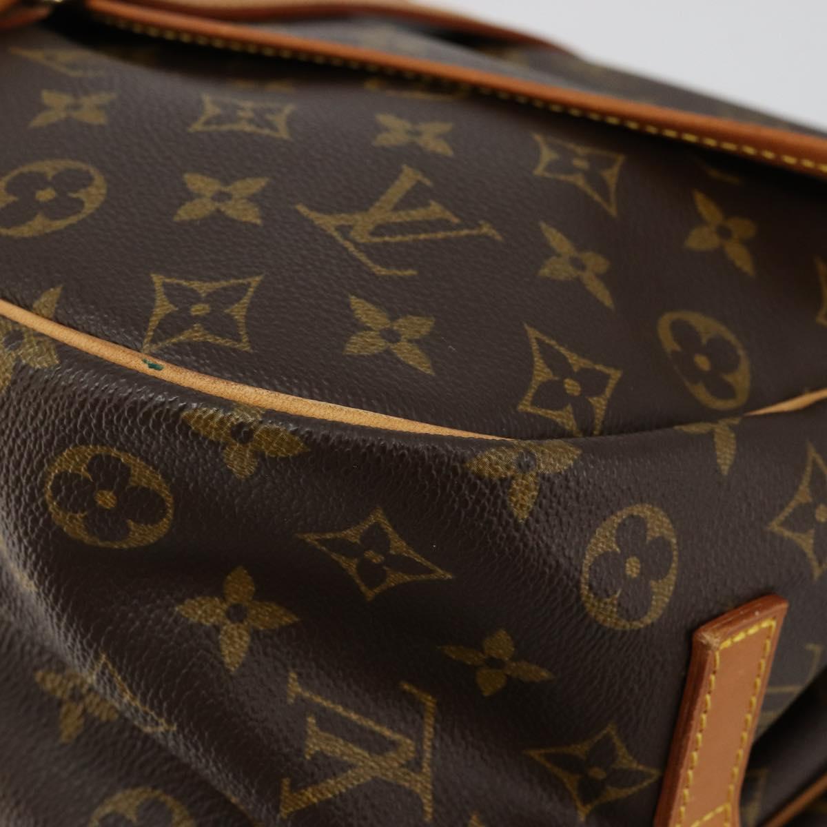 LOUIS VUITTON Monogram Saumur 35 Shoulder Bag M42254 LV Auth ka4186A