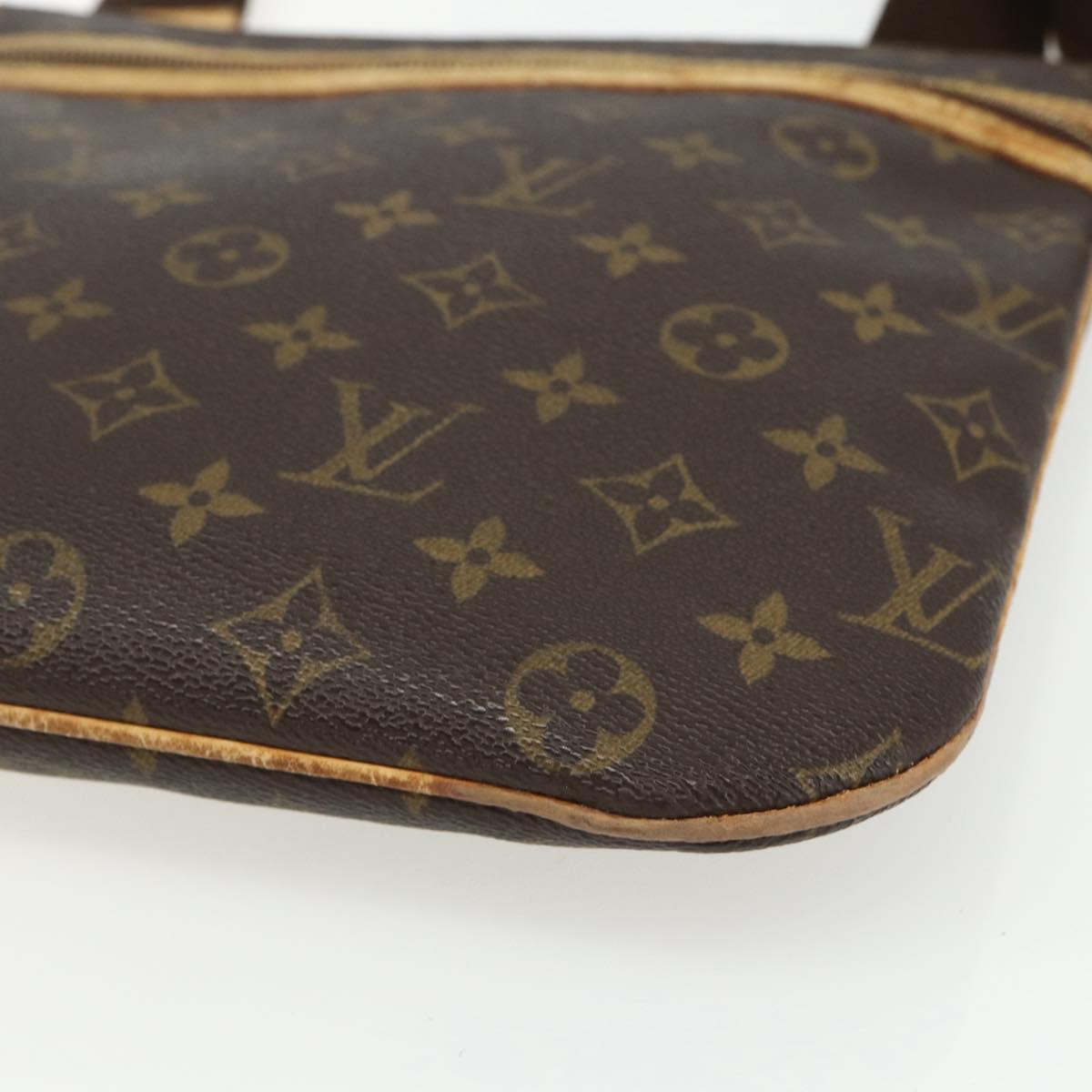 LOUIS VUITTON Monogram Pochette Bosphore Shoulder Bag M40044 LV Auth ka419