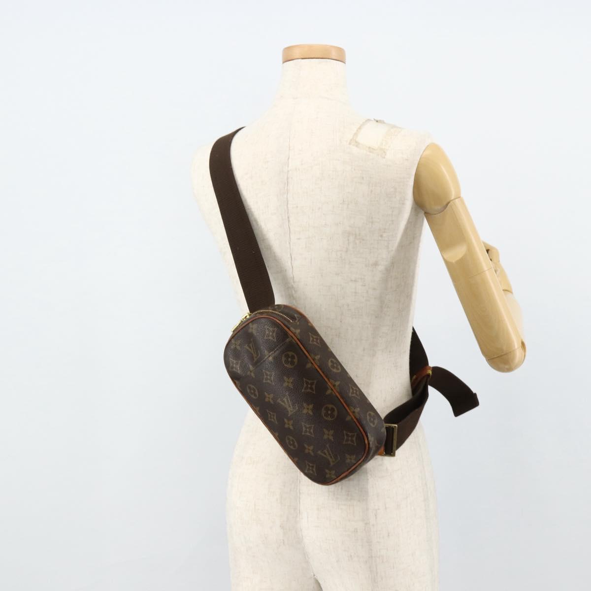LOUIS VUITTON Monogram Pochette Gange Shoulder Bag M51870 LV Auth ka4198A