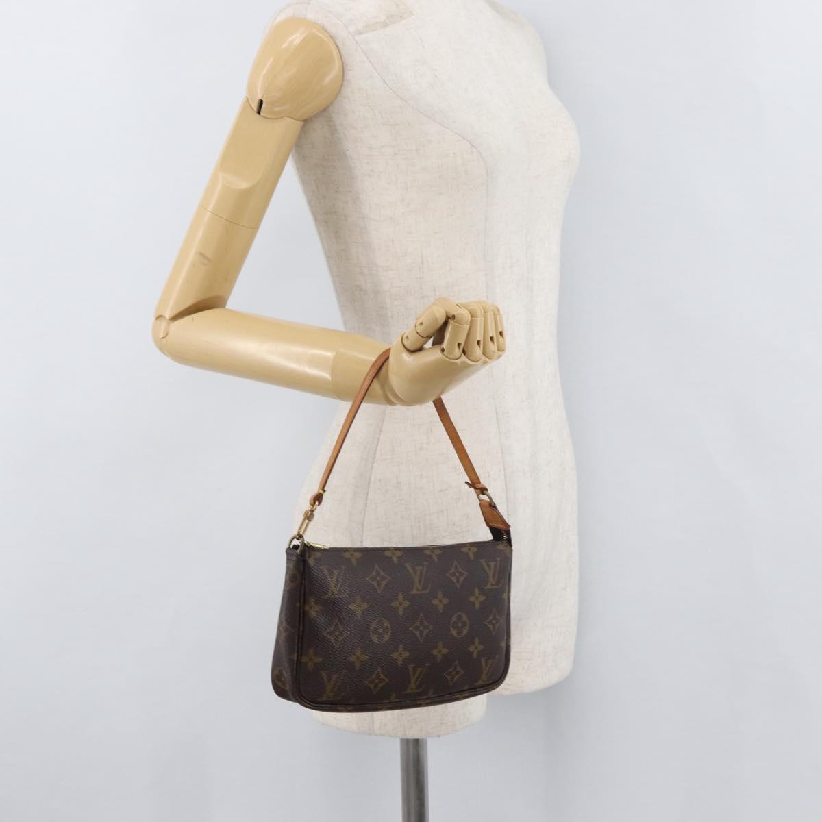 LOUIS VUITTON Monogram Pochette Accessoires Pouch M51980 LV Auth ka4205A