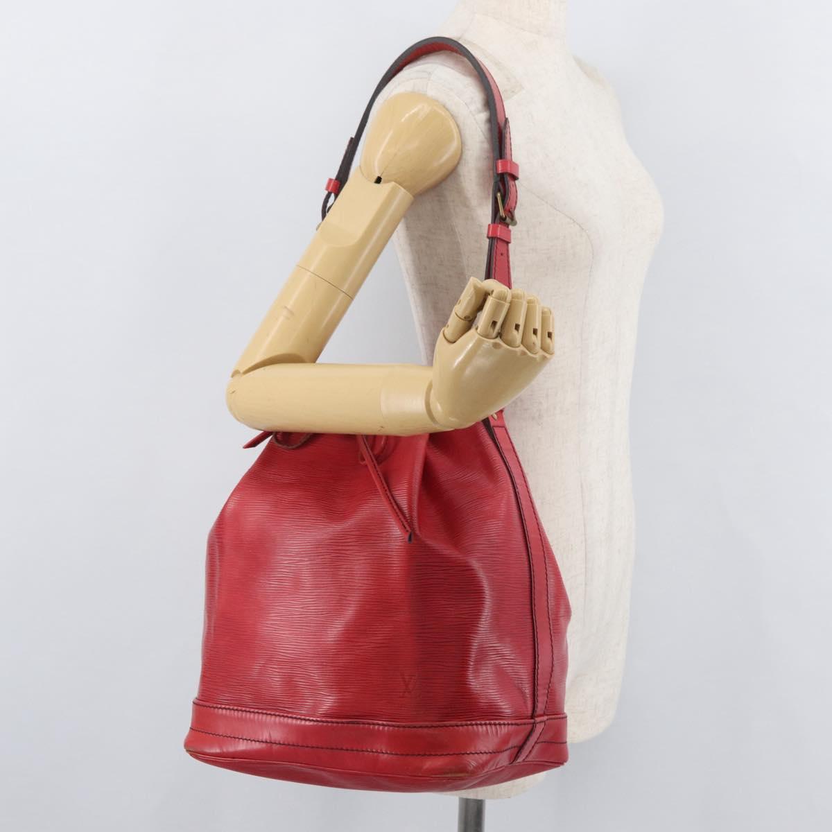 LOUIS VUITTON Epi Noe Shoulder Bag Red M44007 LV Auth ka4241