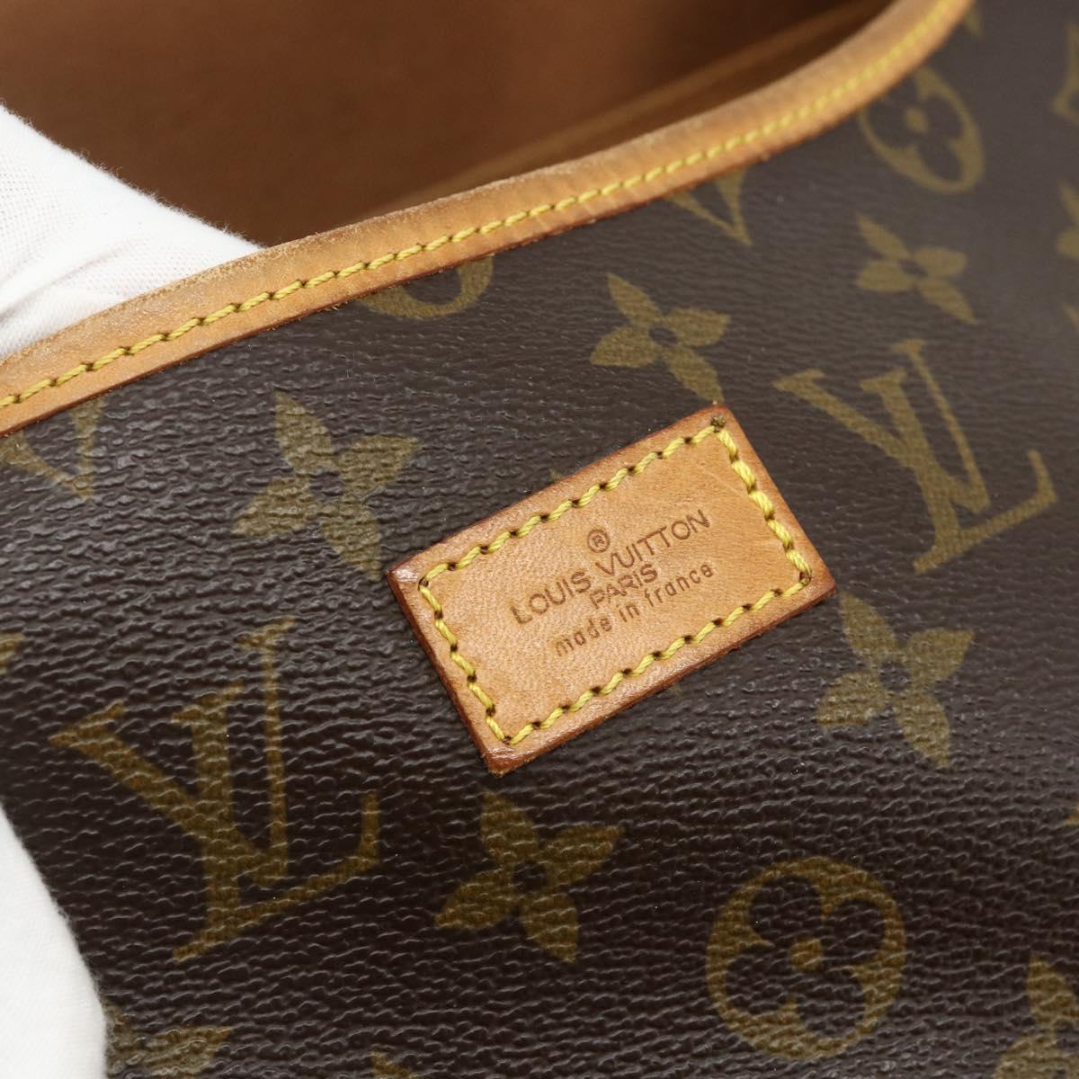 LOUIS VUITTON Monogram Saumur 35 Shoulder Bag M42254 LV Auth ka4266