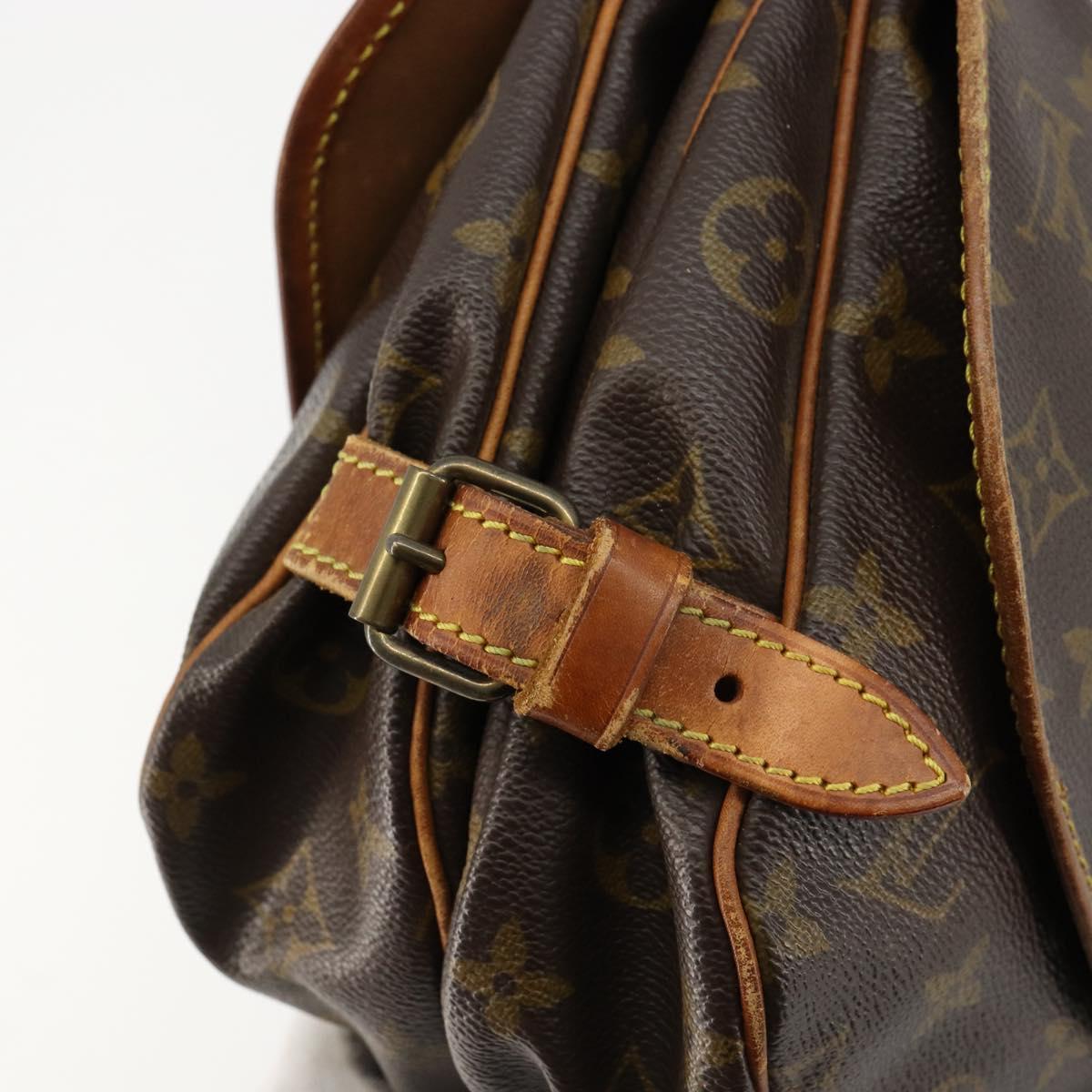 LOUIS VUITTON Monogram Saumur 30 Shoulder Bag M42256 LV Auth ka4312