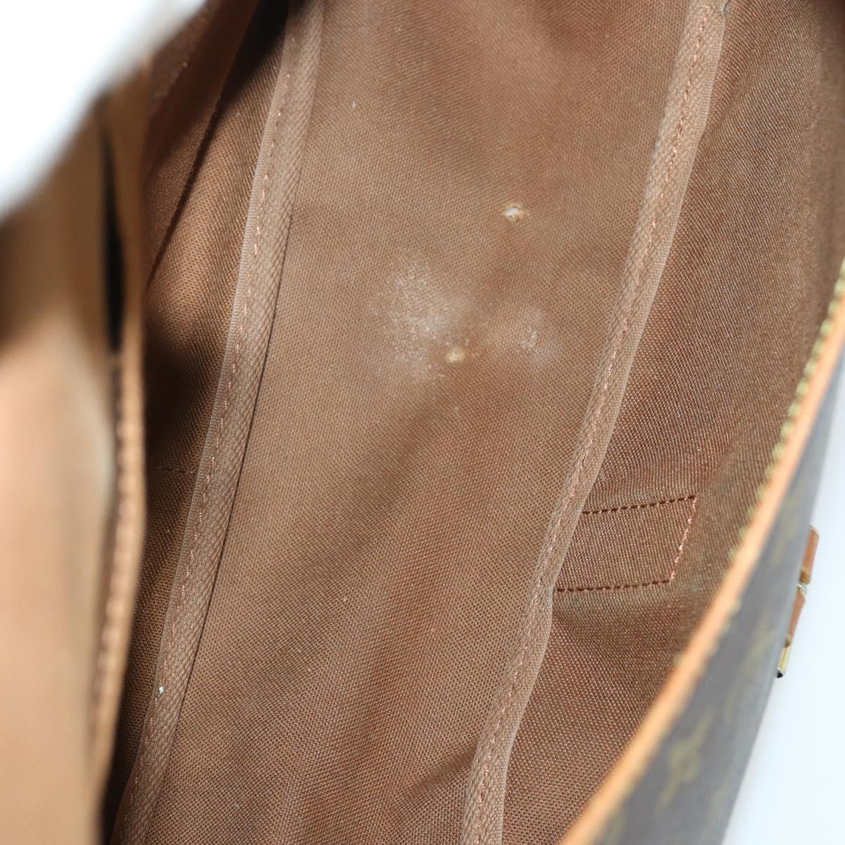 LOUIS VUITTON Monogram Saumur 35 Shoulder Bag M42254 LV Auth ka435