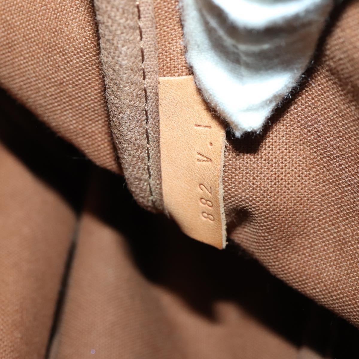 LOUIS VUITTON Monogram Saumur 43 Shoulder Bag M42252 LV Auth ka436