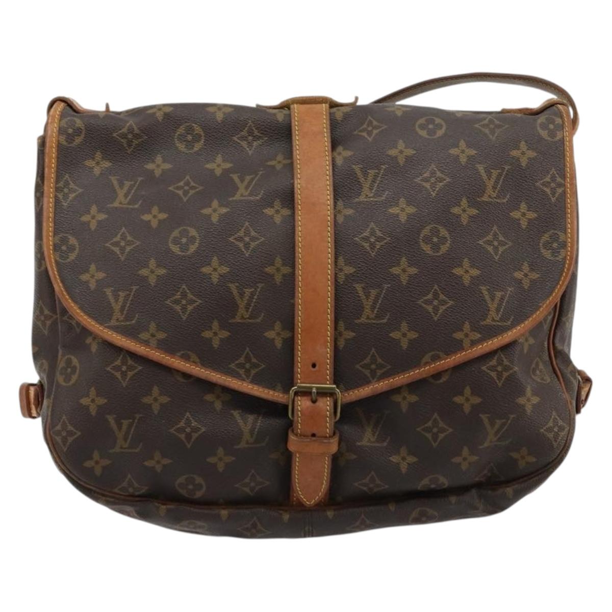 LOUIS VUITTON Monogram Saumur 35 Shoulder Bag M42254 LV Auth ka4390