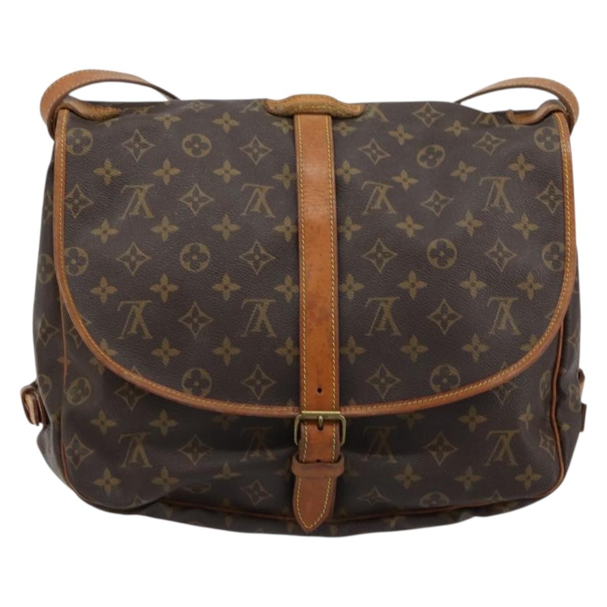 LOUIS VUITTON Monogram Saumur 35 Shoulder Bag M42254 LV Auth ka4390