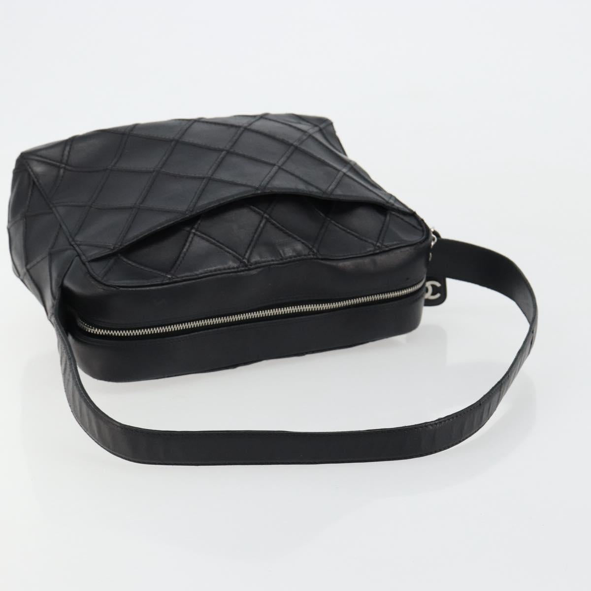 CHANEL Bicolore Shoulder Bag Leather Black Silver CC Auth ka4426