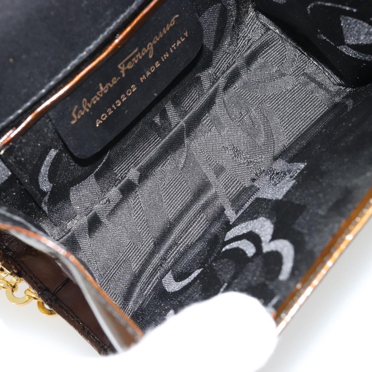 Salvatore Ferragamo Vala Chain Bag Patent leather Bronze Gold Auth ka4455