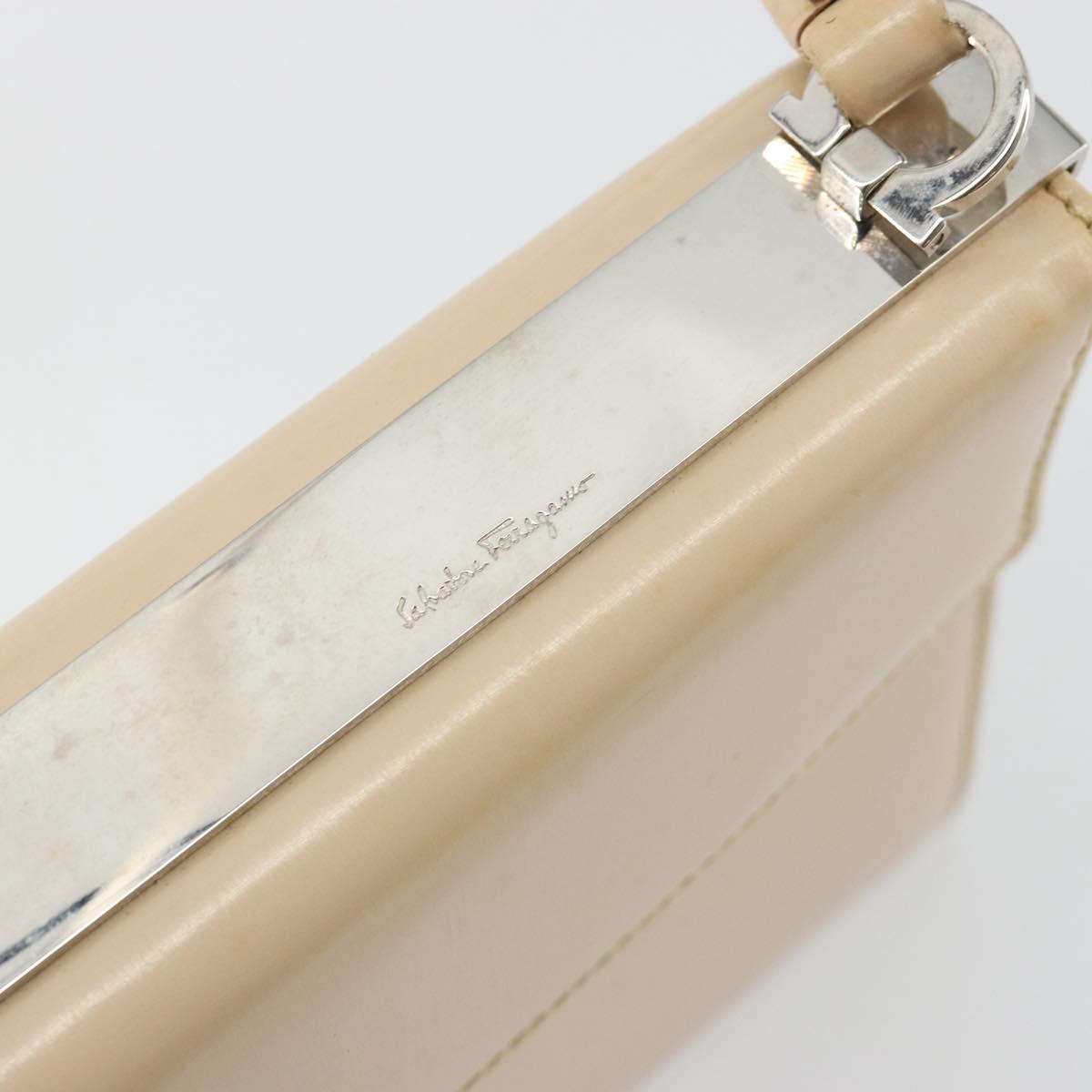 Salvatore Ferragamo Shoulder Bag Leather Silver Beige Auth ka4481
