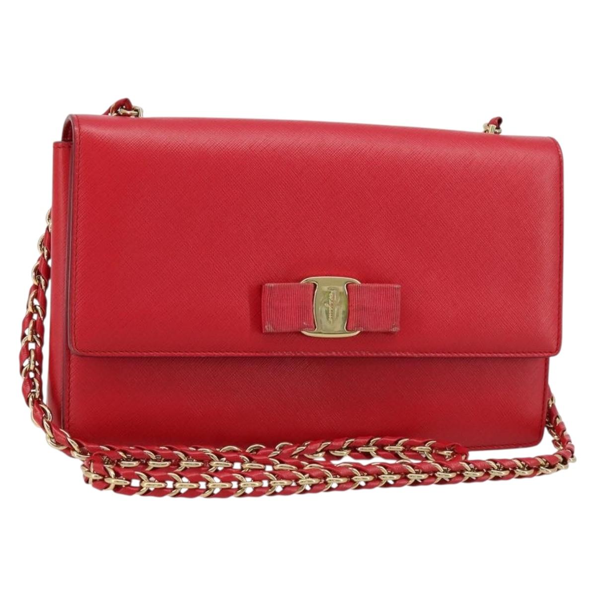 Salvatore Ferragamo Vala Chain Shoulder Bag Leather Red Gold Auth ka4496