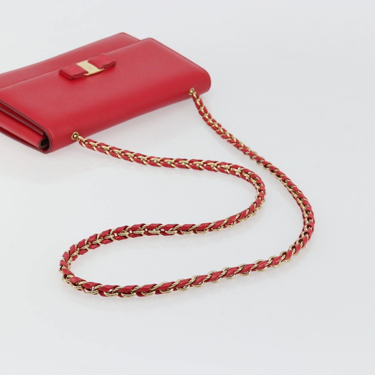Salvatore Ferragamo Vala Chain Shoulder Bag Leather Red Gold Auth ka4496
